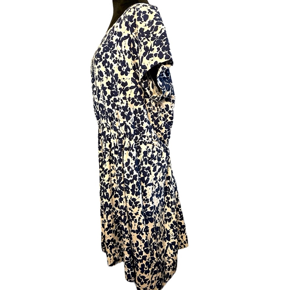 Gap Short Sleeve Abstract Floral Dress Like New- Final markdown - Picture 5 of 6